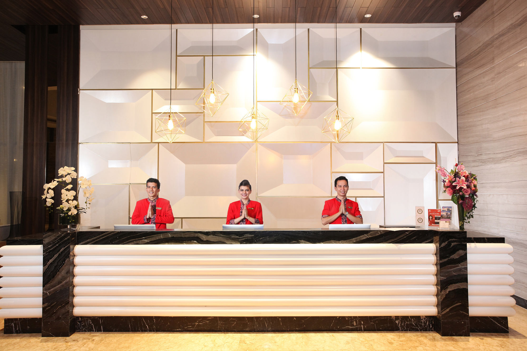 Swiss-Belinn Karawang Exterior foto